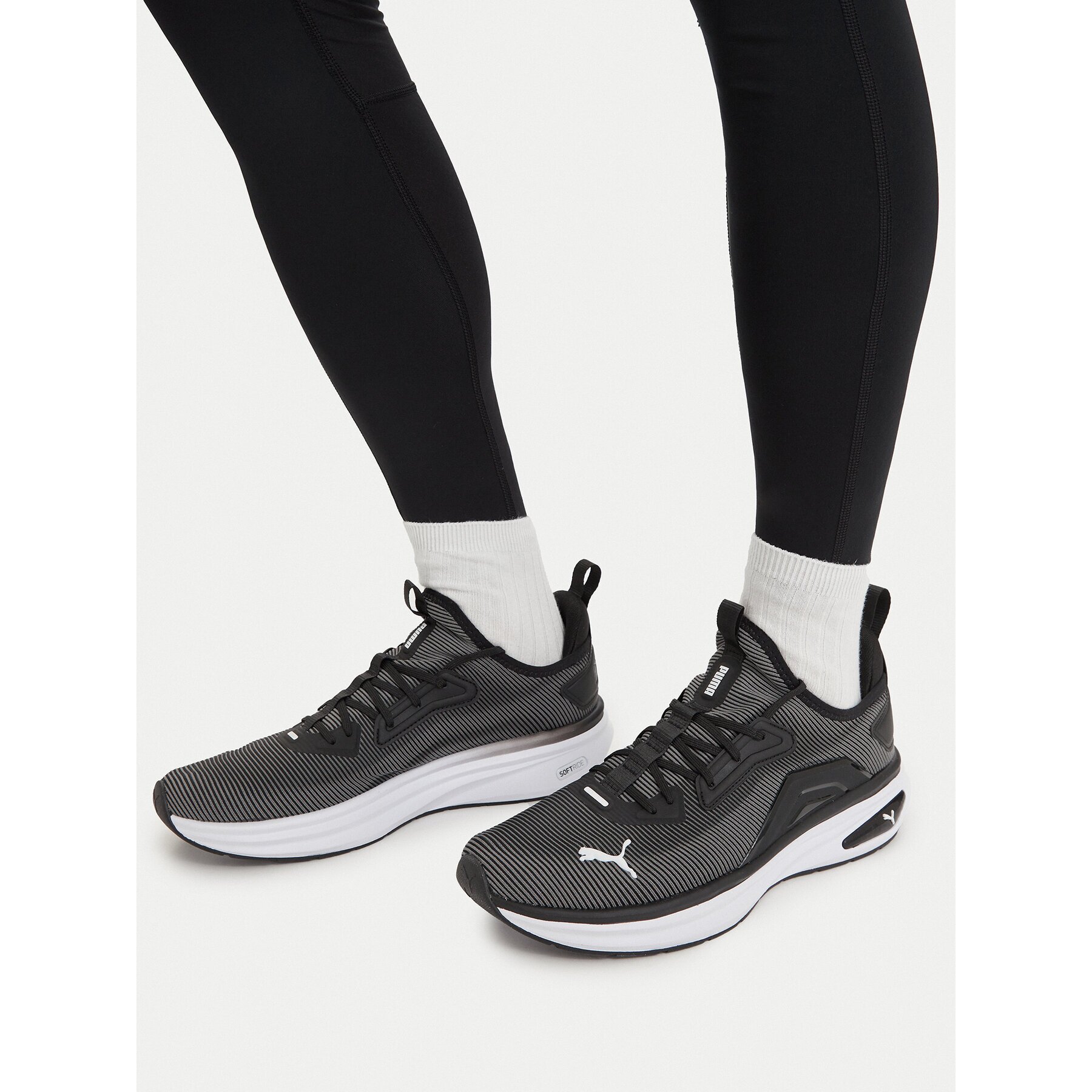 Puma Сникърси Softride Enzo 6 Hype 313752 02