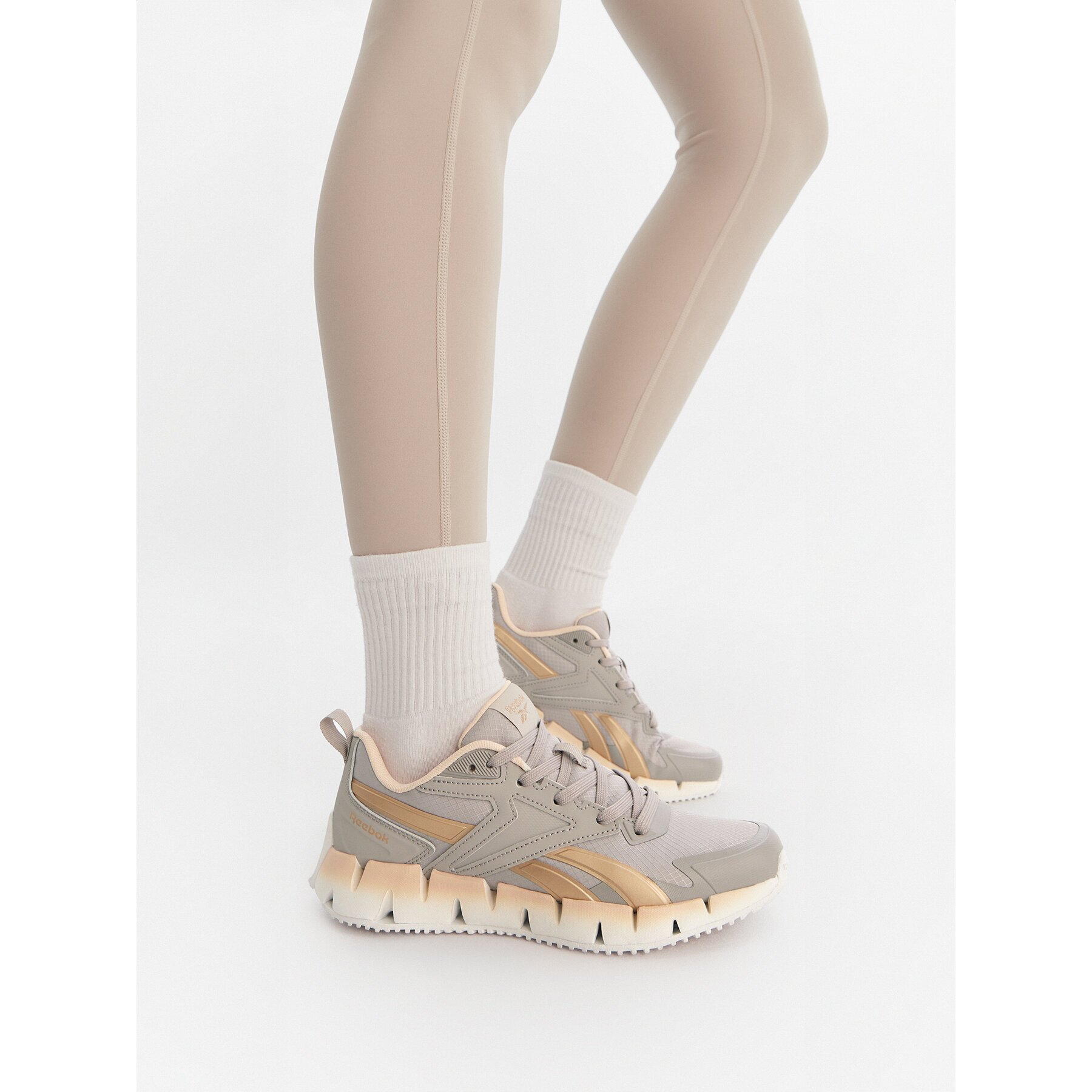 Reebok Сникърси CEO-ZIG VECTOR AR30153W-SOQ