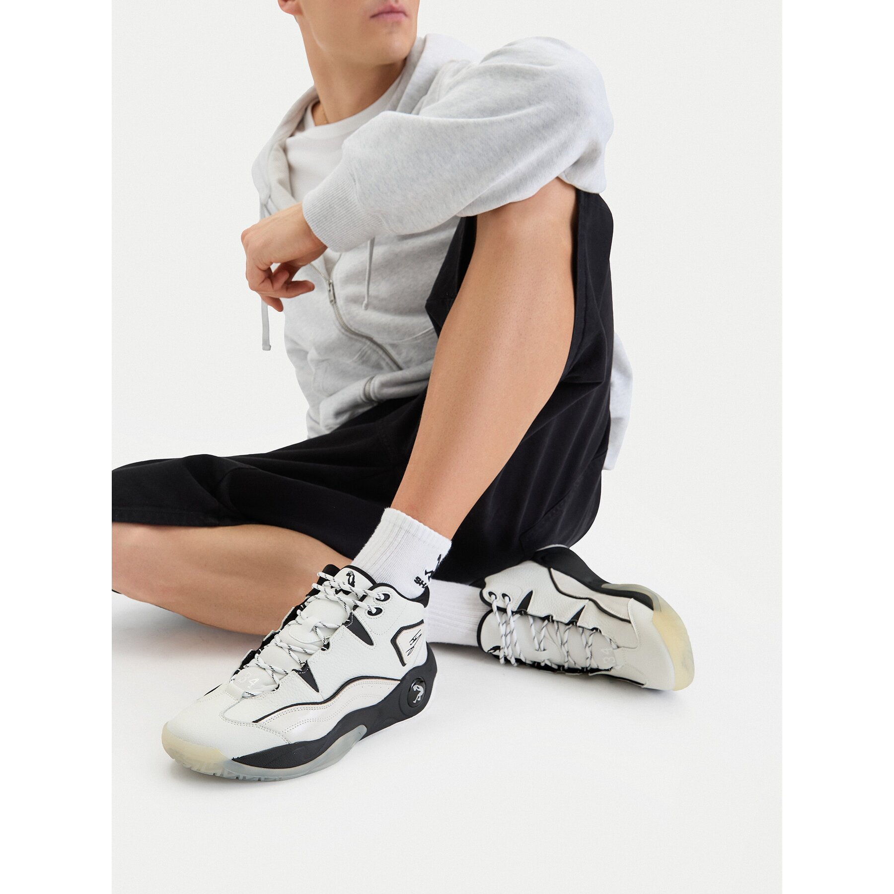 SHAQ Сникърси EO-H.O.F AQ95027M-WZ