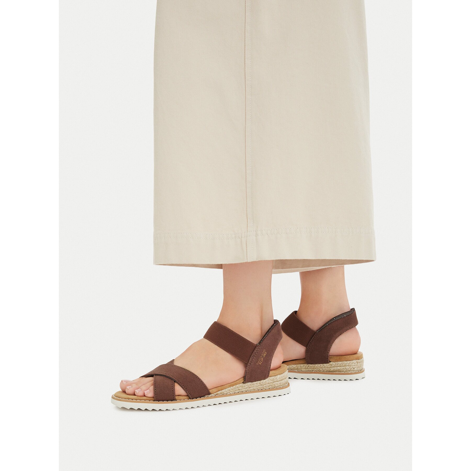 Skechers Сандали BOBS Desert Kiss - Golden Lily 114418/CHOC