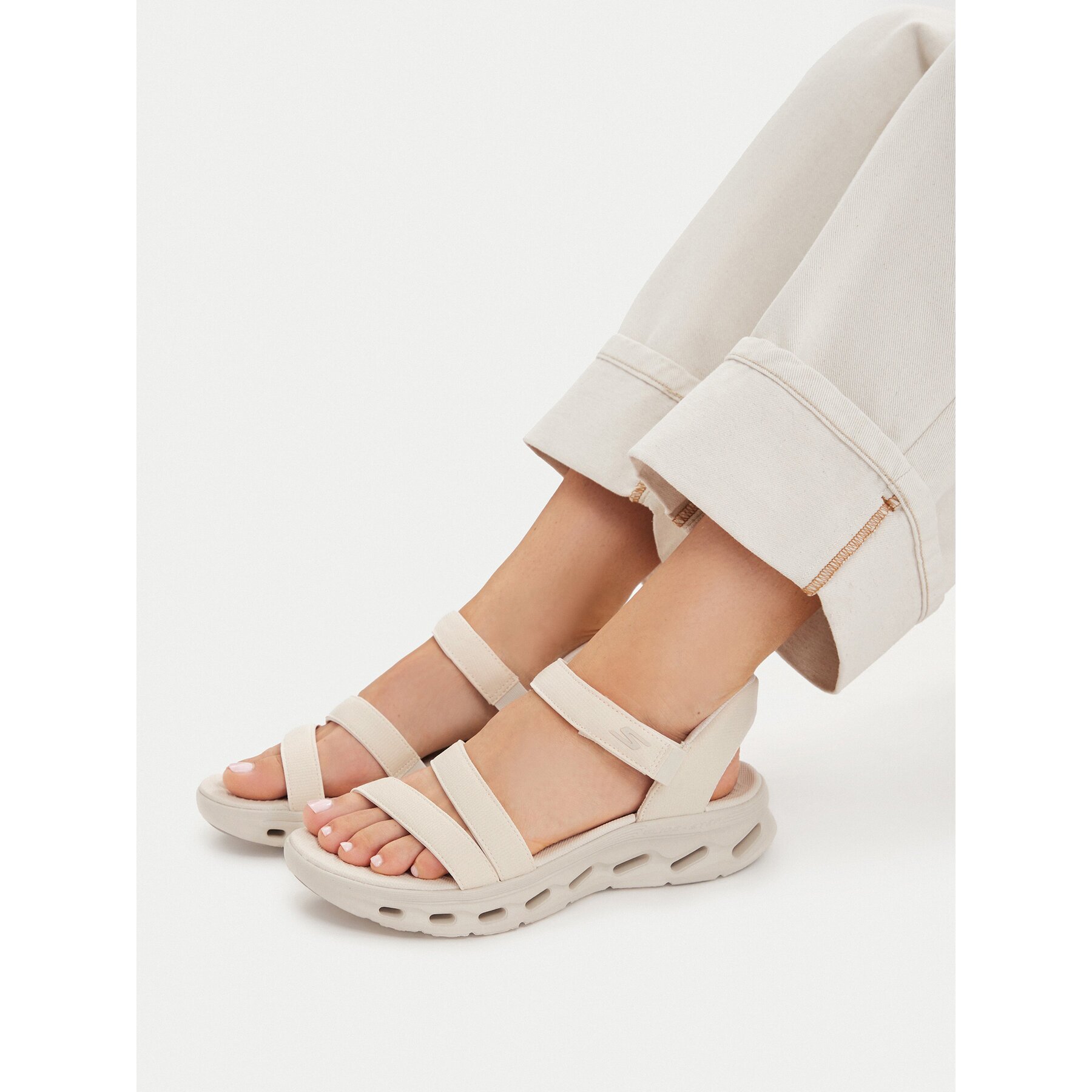 Skechers Сандали Go Walk Glide-Step 2.0 Sandal 141269/NAT