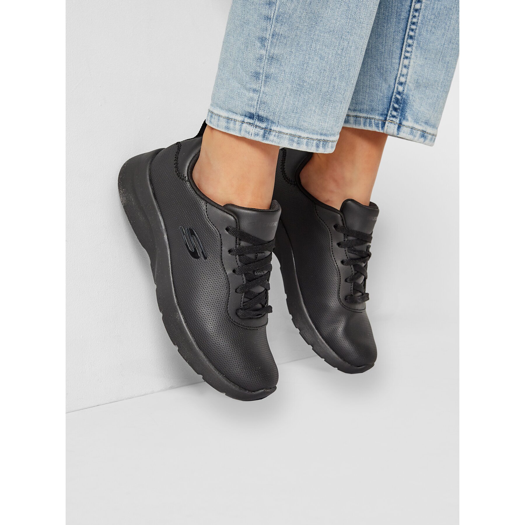 Skechers Сникърси Eazy Feelz 88888368/BBK