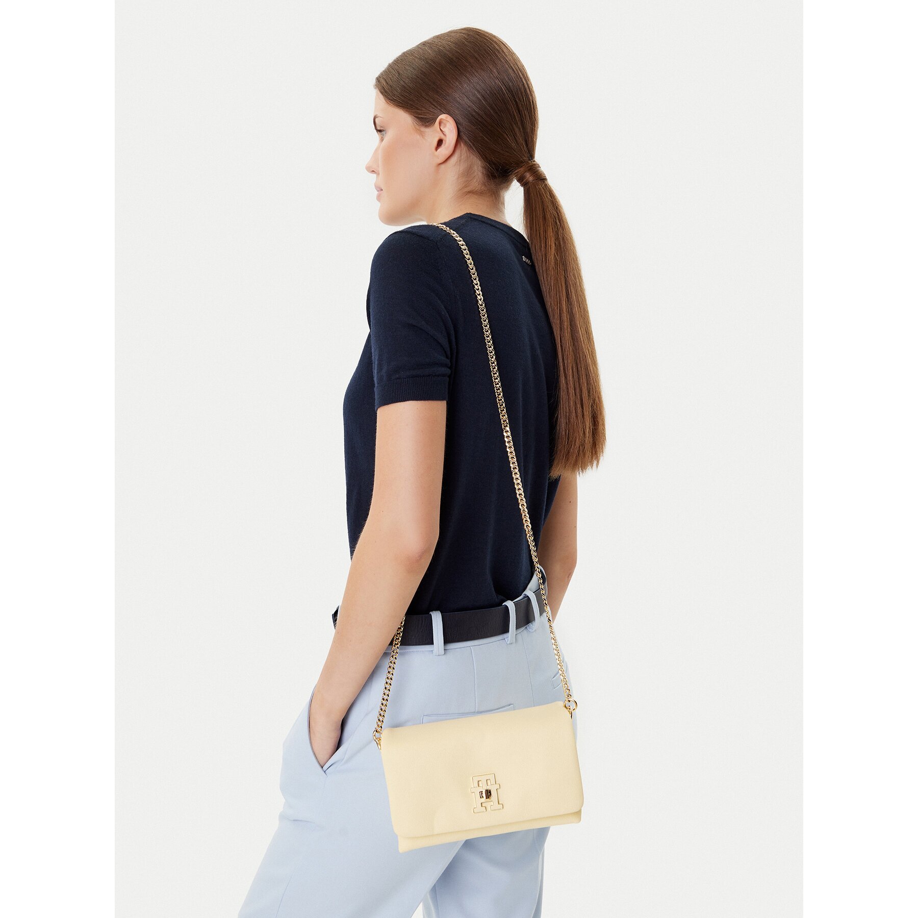Tommy Hilfiger Дамска чанта AW0AW17462