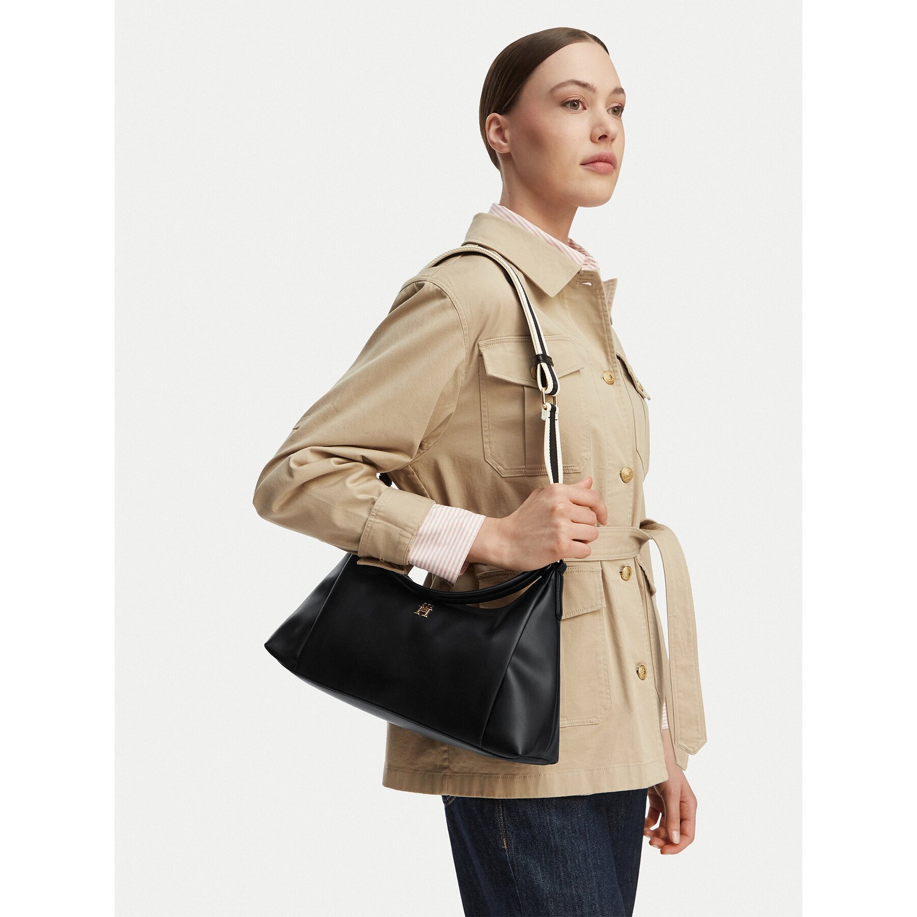 Tommy Hilfiger Дамска чанта Th Essential Shoulder Bag AW0AW18374