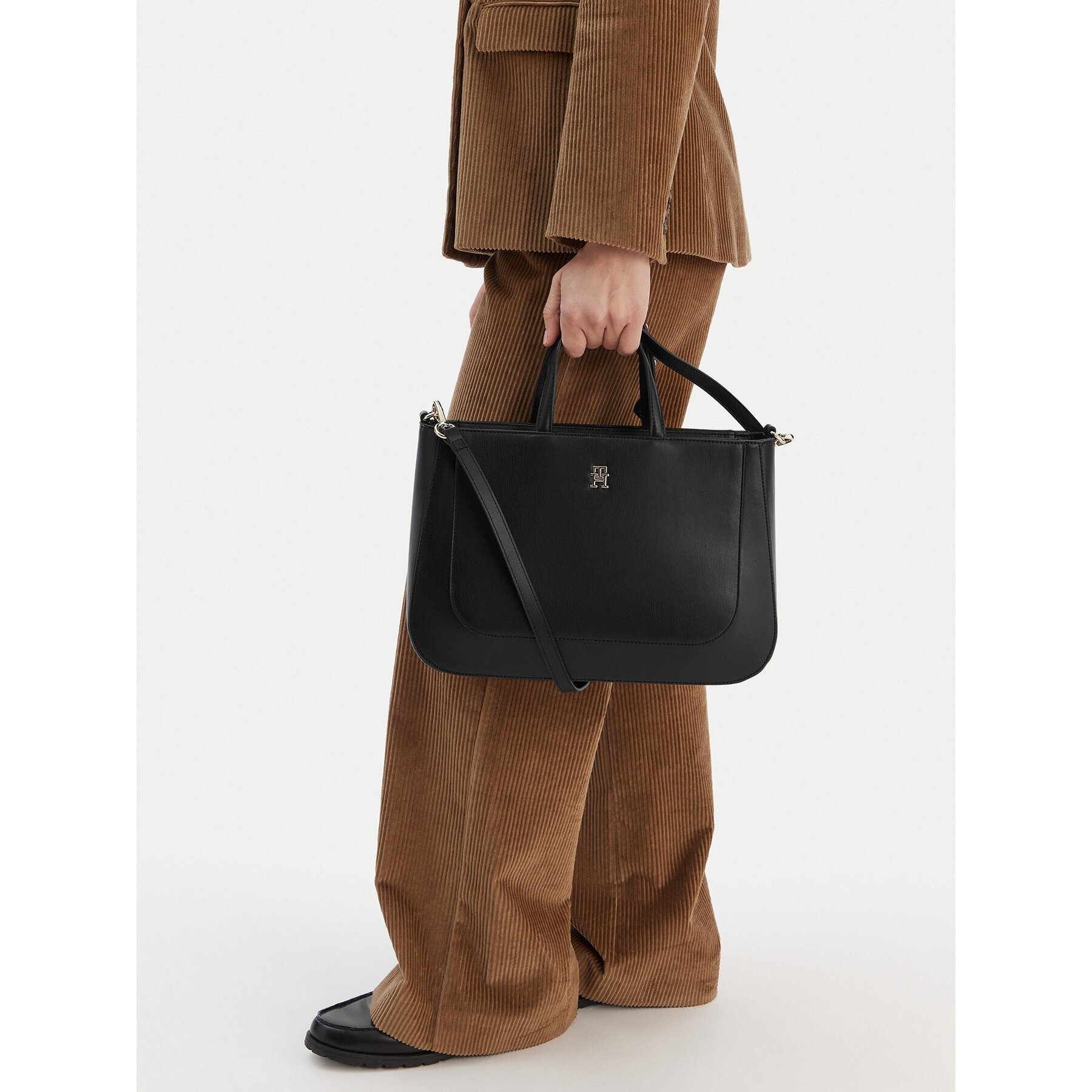 Tommy Hilfiger Дамска чанта Th Glam Satchel AW0AW18145
