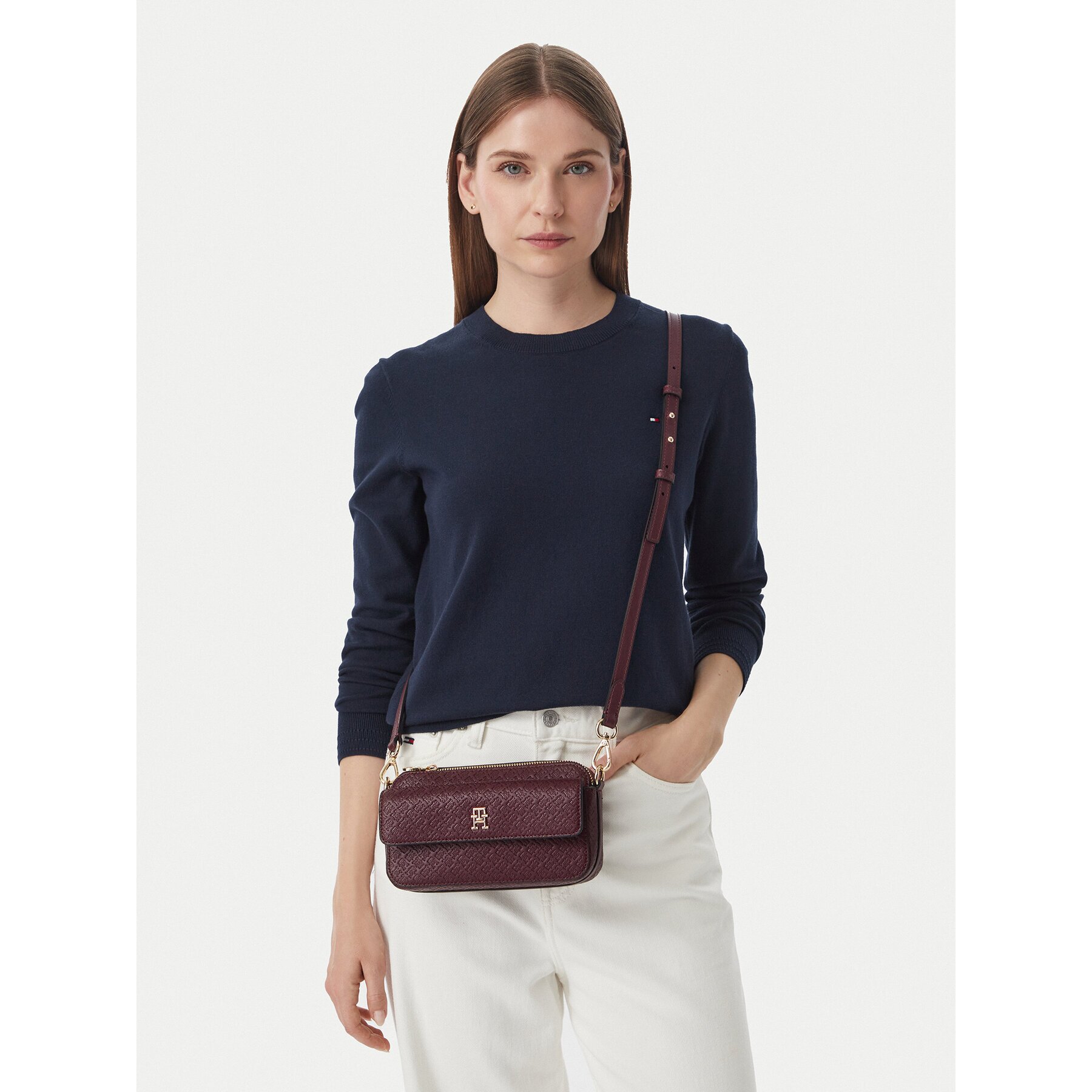 Tommy Hilfiger Дамска чанта Th Icon Camera Bag Mono AW0AW18922