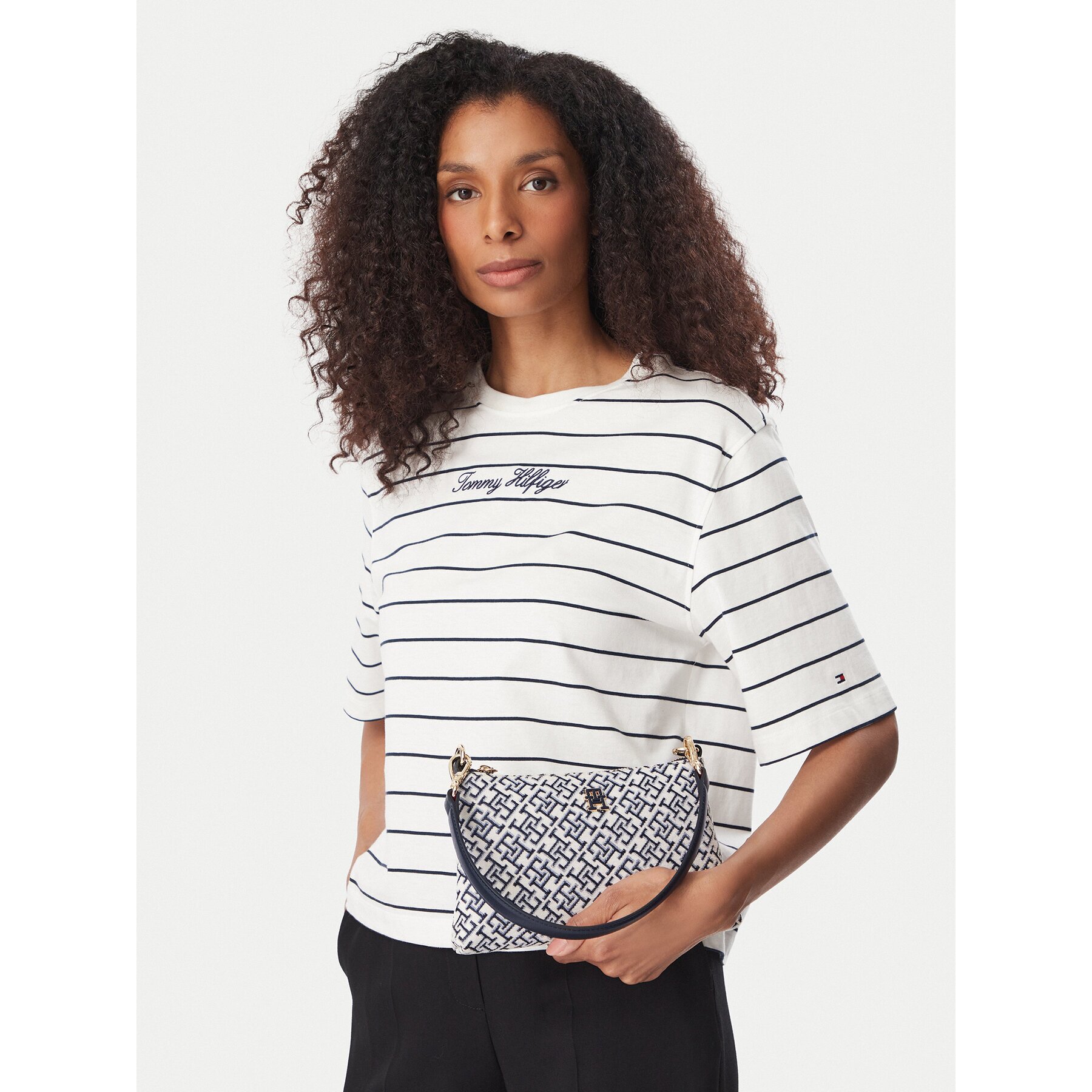 Tommy Hilfiger Дамска чанта Th Jacquard Mini Shoulder Bag AW0AW19006