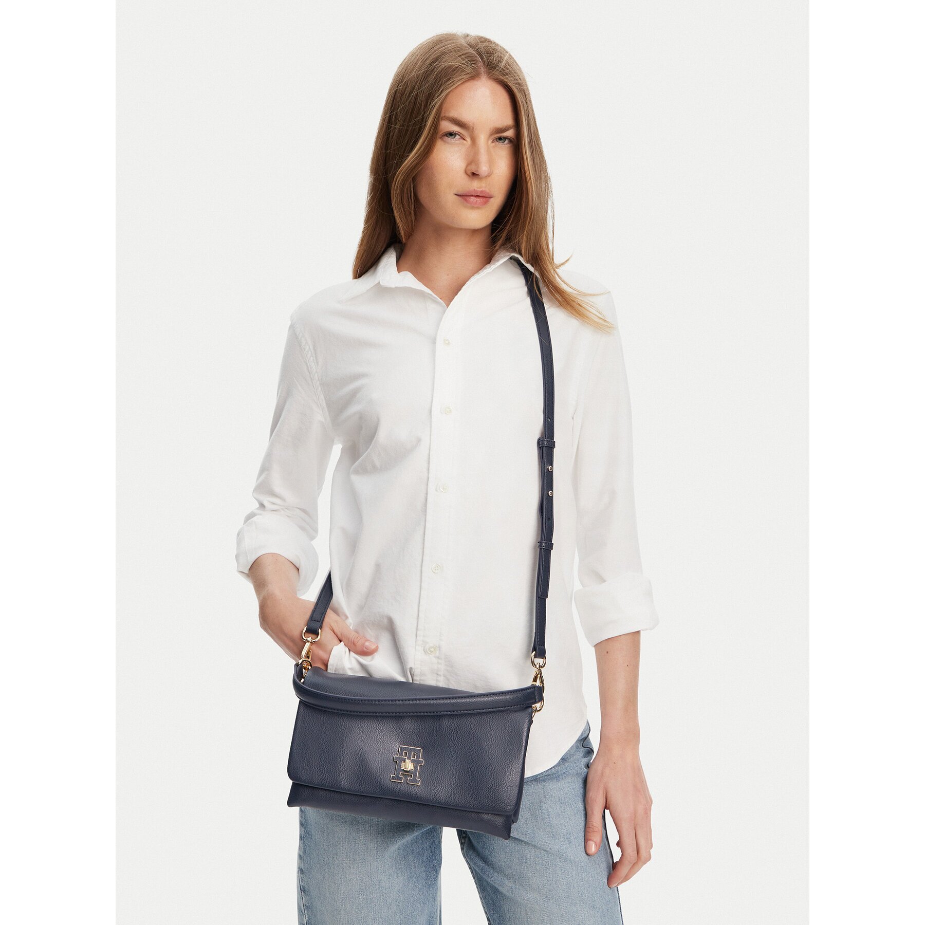 Tommy Hilfiger Дамска чанта Th Modern Conv Crossover AW0AW17465