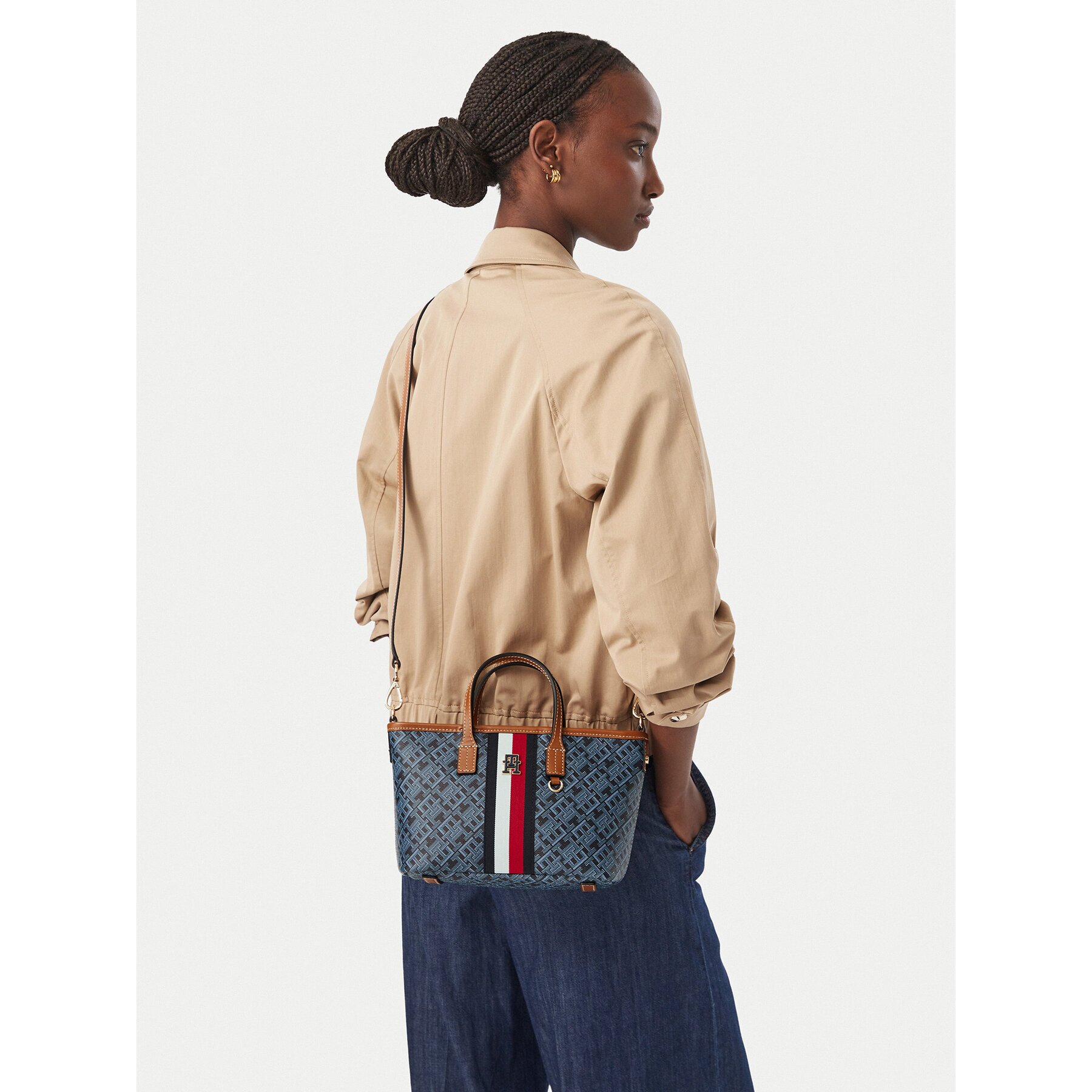Tommy Hilfiger Дамска чанта Th Monoplay Mini Tote Corp AW0AW19177