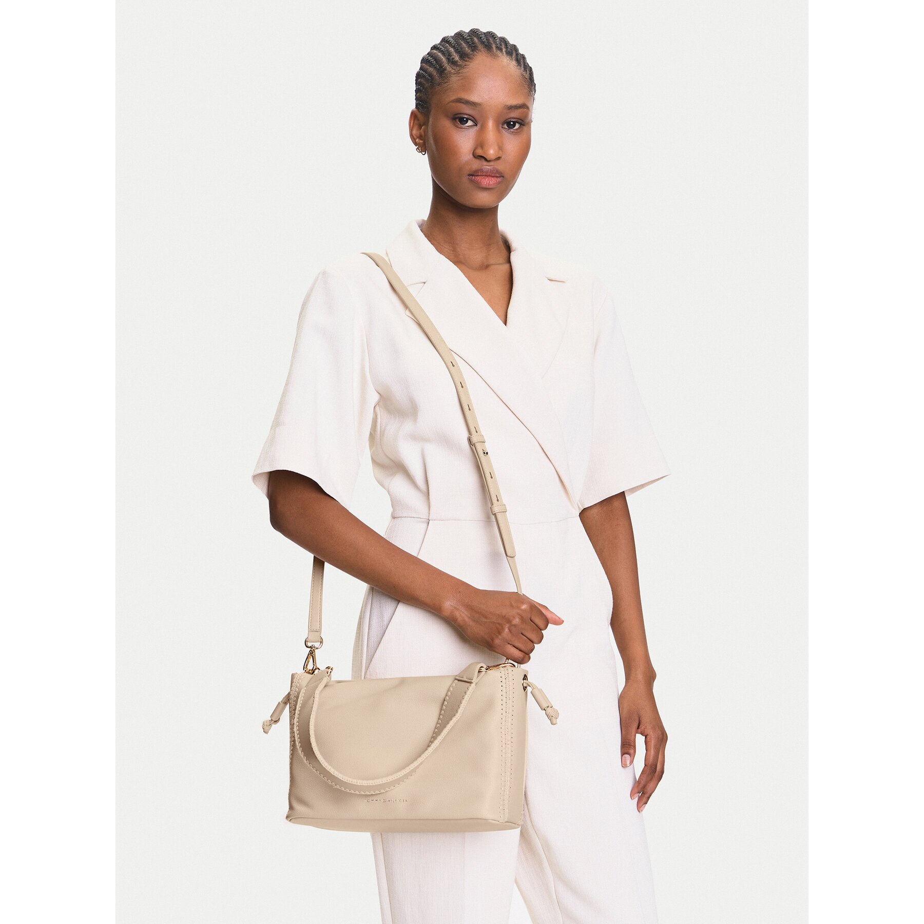 Tommy Hilfiger Дамска чанта Th Soft Summer Mini Bucket AW0AW17541