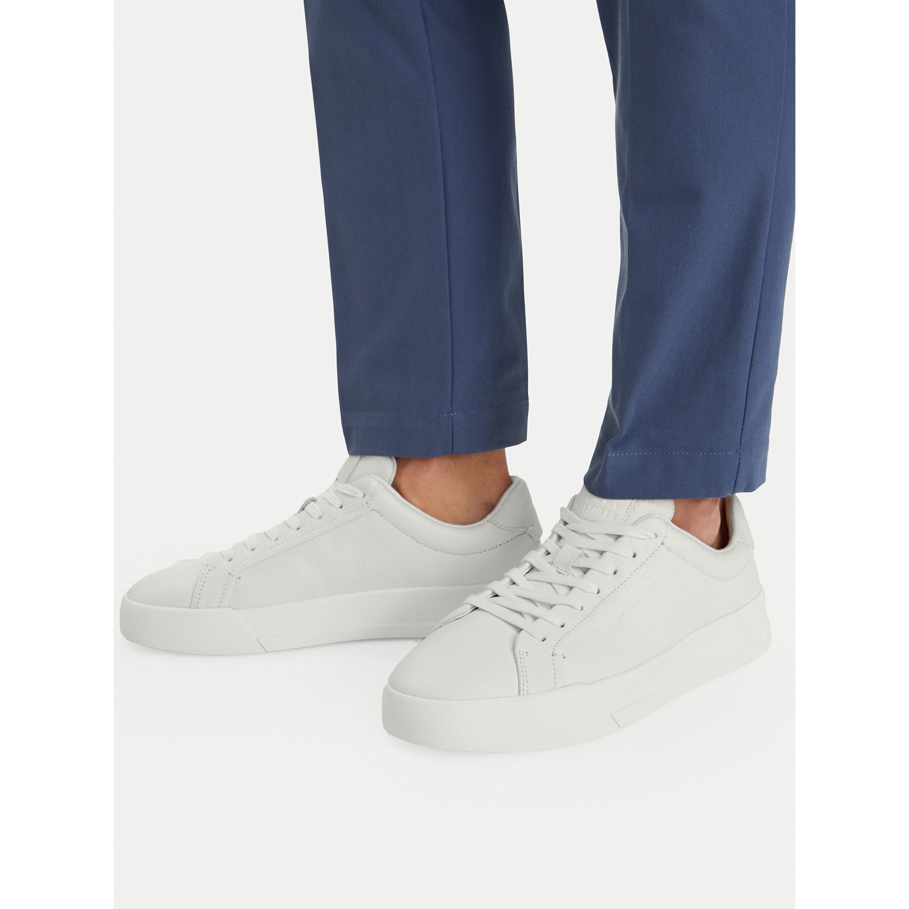 Tommy Hilfiger Сникърси Court Best Tumbled Lth FM0FM05324