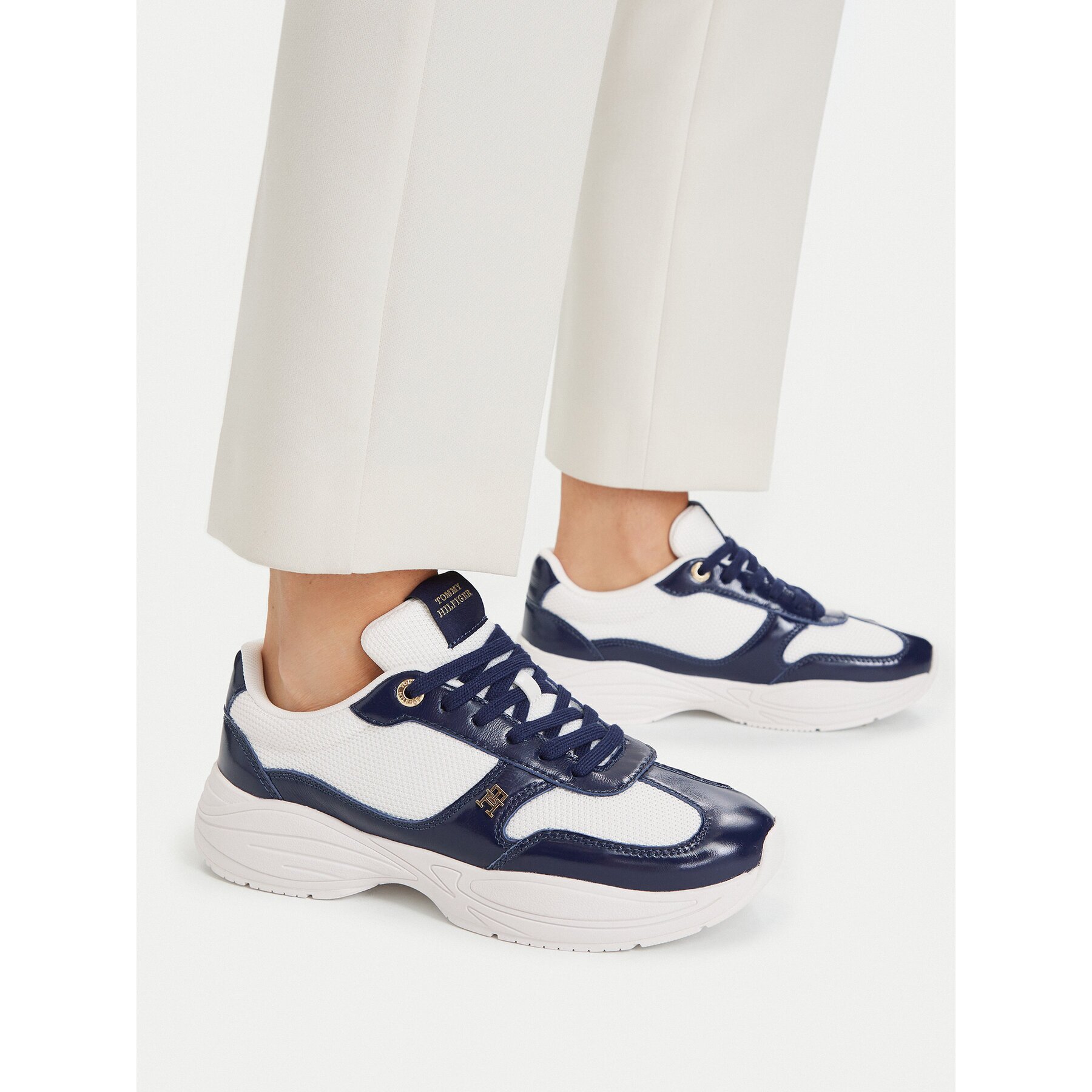 Tommy Hilfiger Сникърси Modern Runner Shiny Leather FW0FW09413