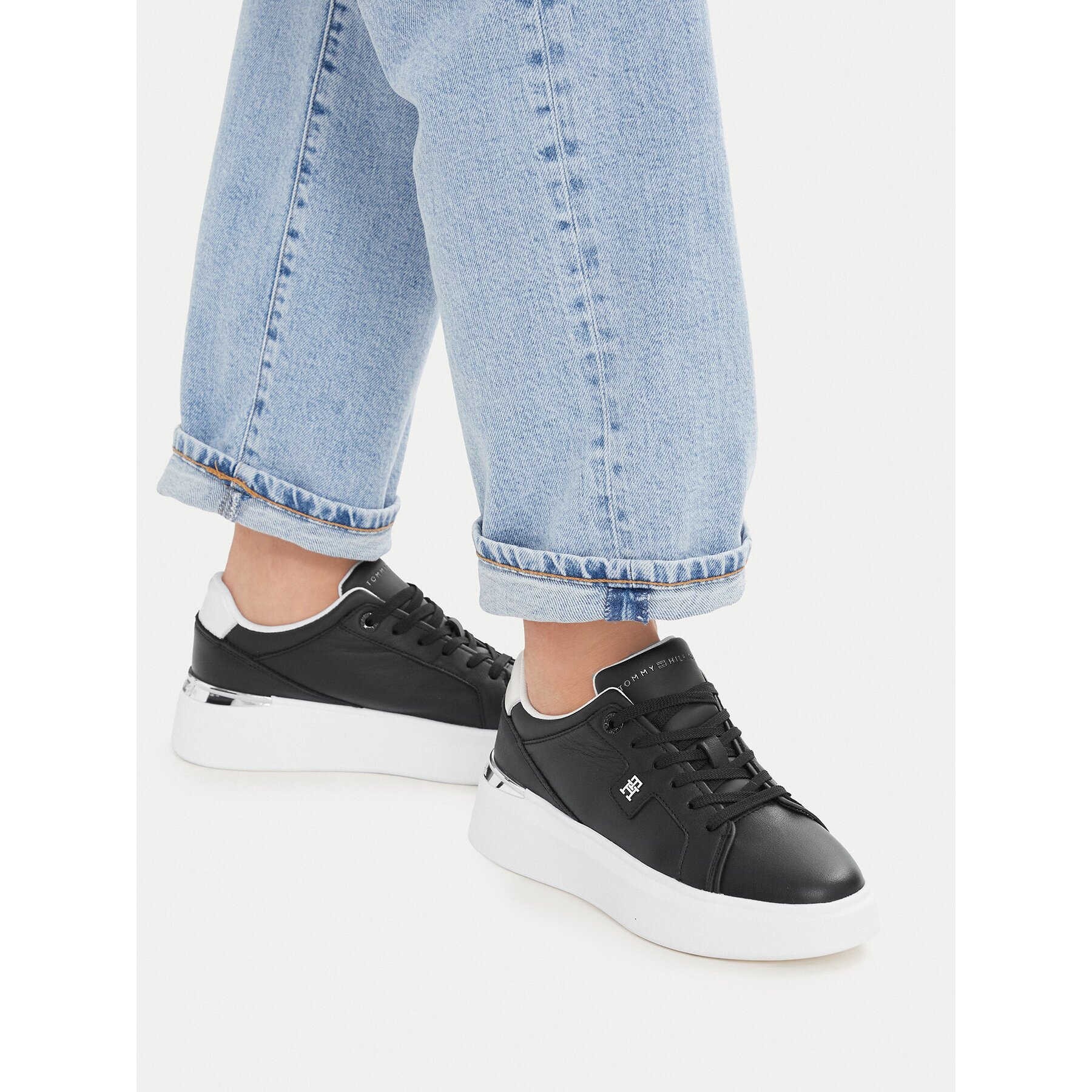 Tommy Hilfiger Сникърси Th Chic Platform FW0FW09396