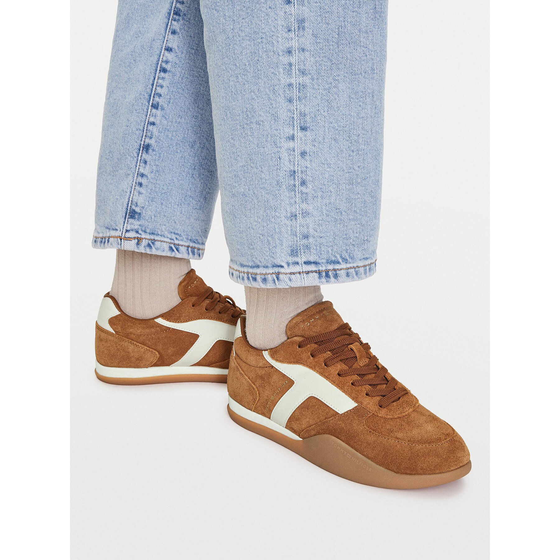 Tommy Hilfiger Сникърси Th Vintage Low Runner Suede FW0FW09621
