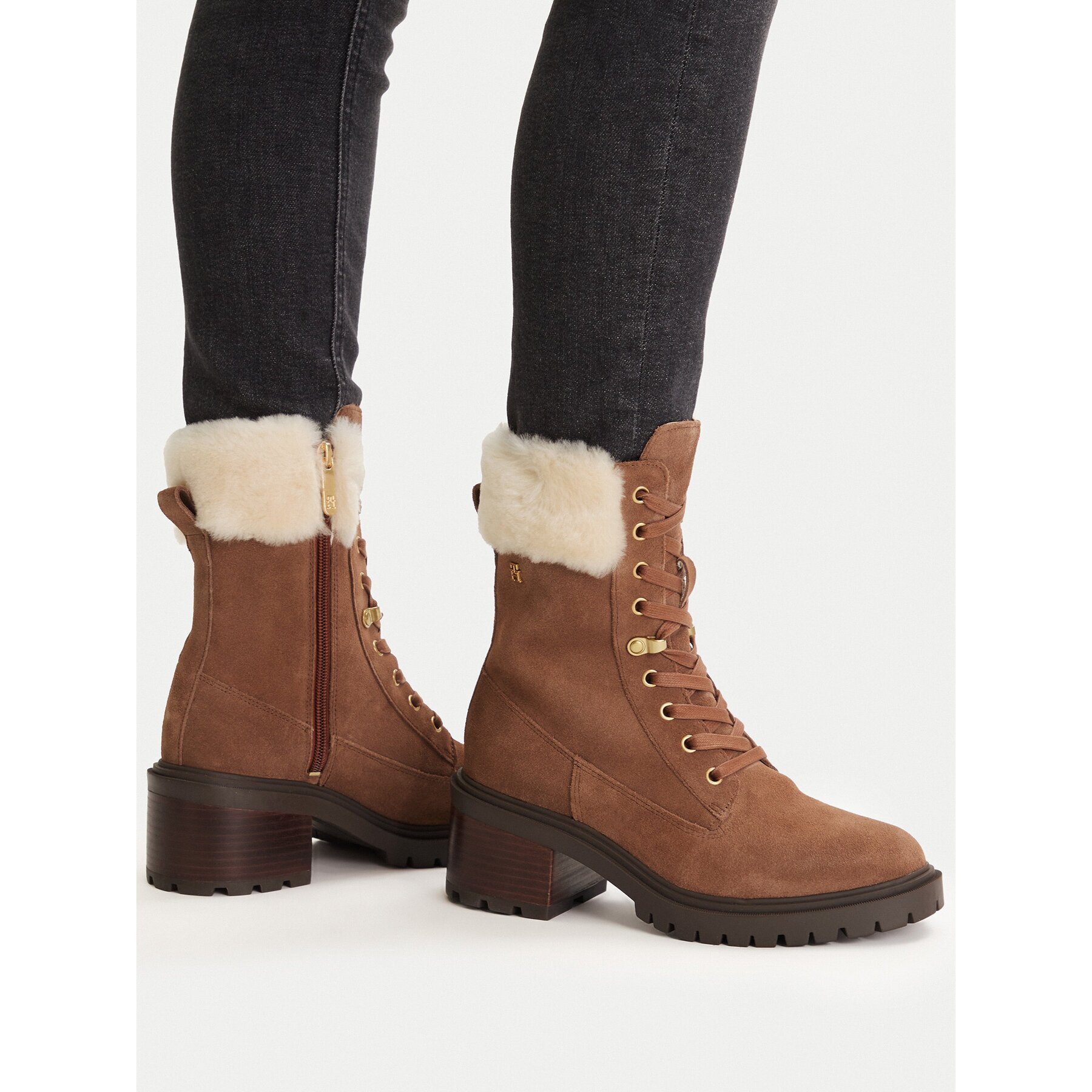 Tommy Hilfiger Зимни обувки Th Shearling Lace Up Boot FW0FW08999