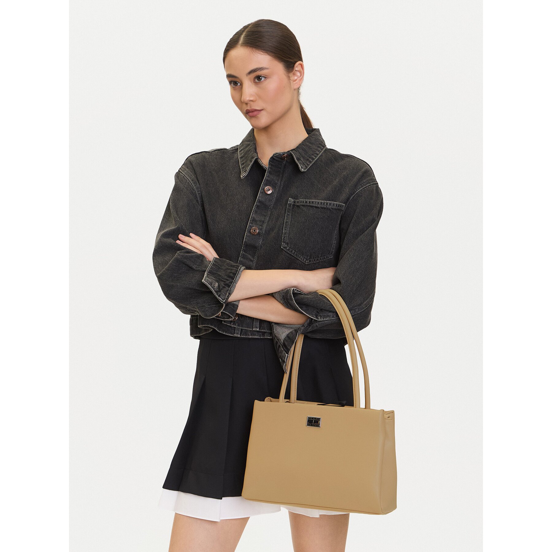 Tommy Jeans Дамска чанта Tjw American Cool Med Tote AW0AW17297