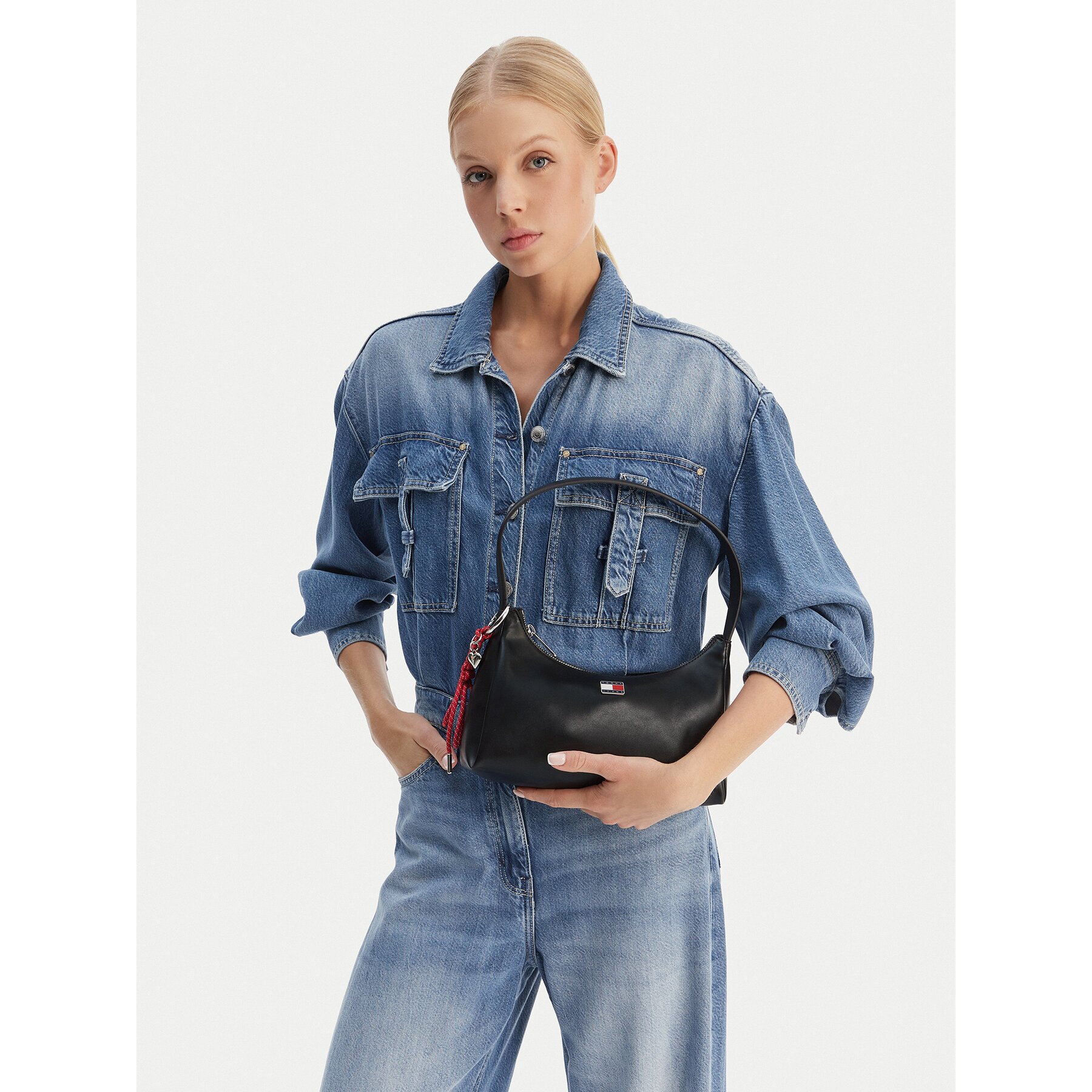 Tommy Jeans Дамска чанта Tjw City Charm Shoulder Bag AW0AW18458