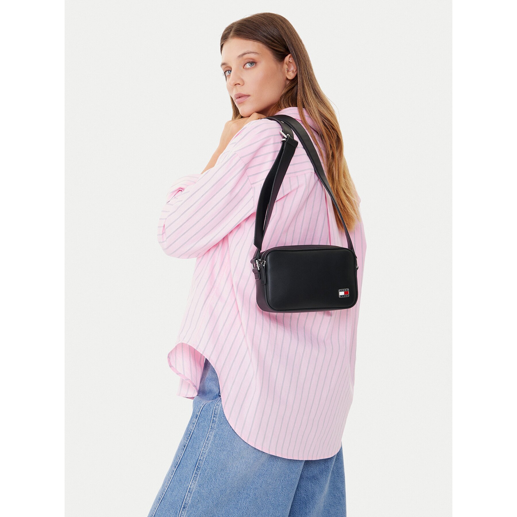 Tommy Jeans Дамска чанта Tjw Cool Camera Bag AW0AW17872
