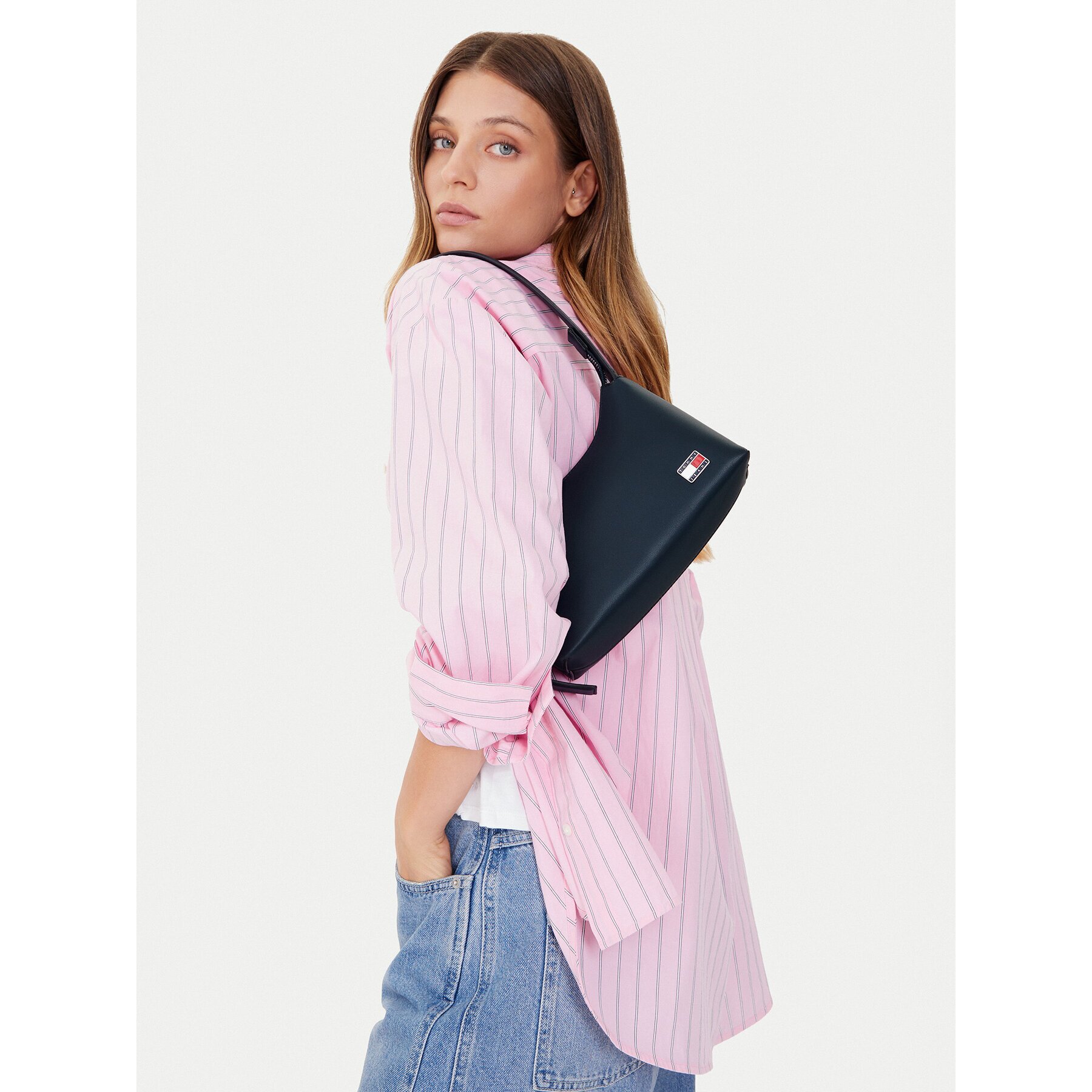 Tommy Jeans Дамска чанта Tjw Cool Shoulder Bag AW0AW17873