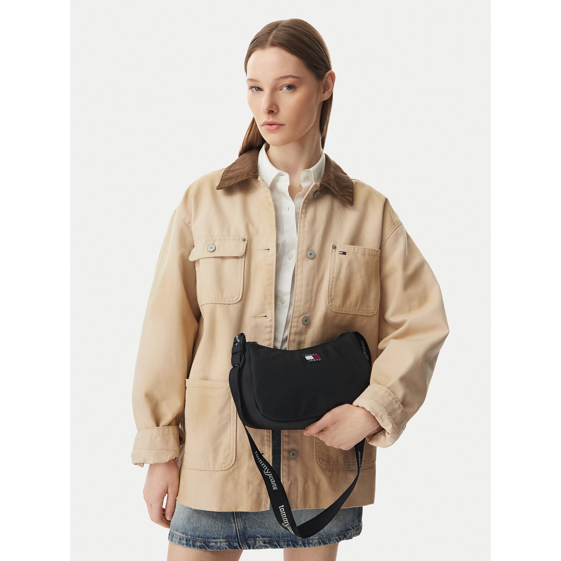Tommy Jeans Дамска чанта Tjw Ess Daily Shoulder Bag AW0AW18768