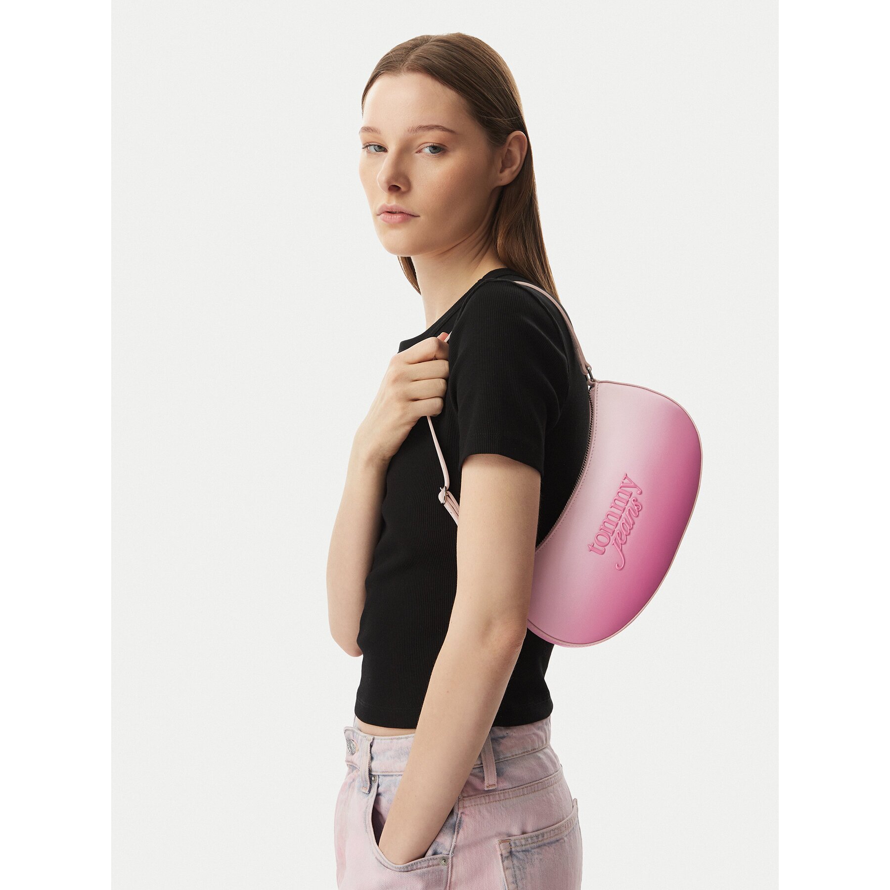 Tommy Jeans Дамска чанта Tjw Must Degrade Shoulder Bag AW0AW18774