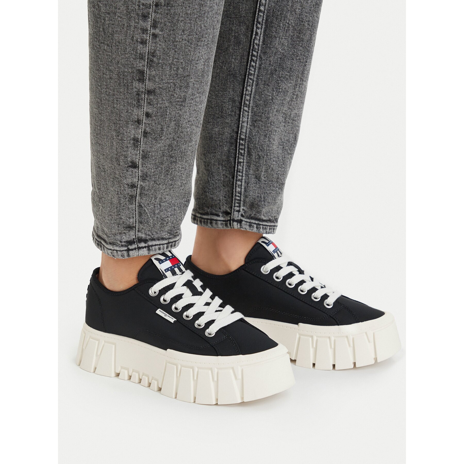 Tommy Jeans Сникърси Tj Platform Sneaker Zebra EN0EN03070