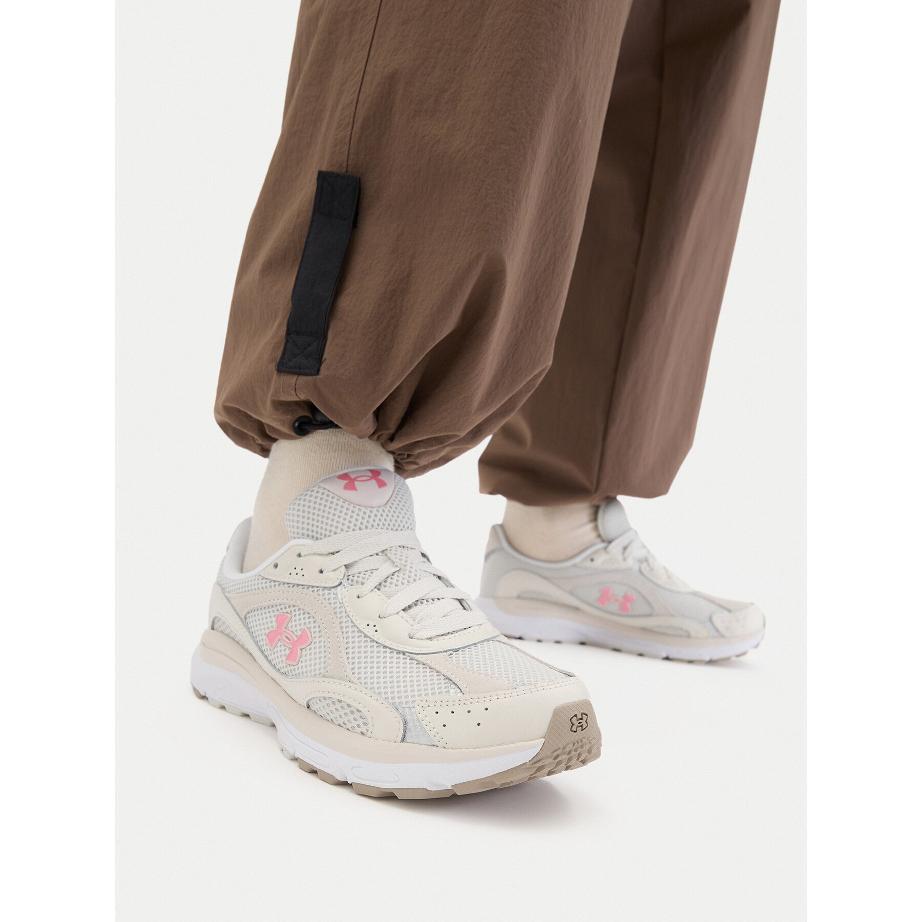 Under Armour Сникърси UA Tech Runner 6007575