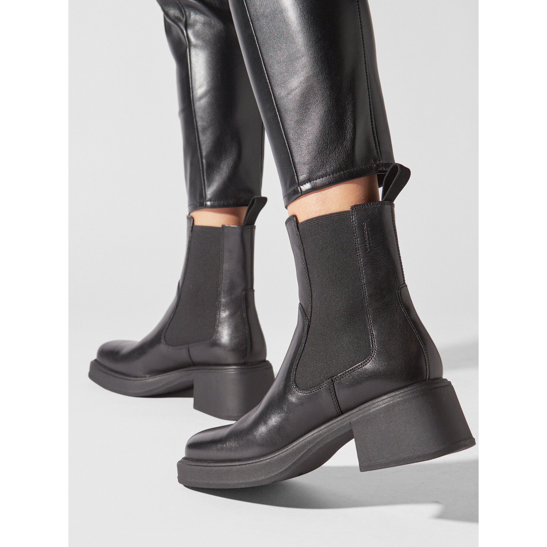 Vagabond Shoemakers Боти Dorah 5642-001-20