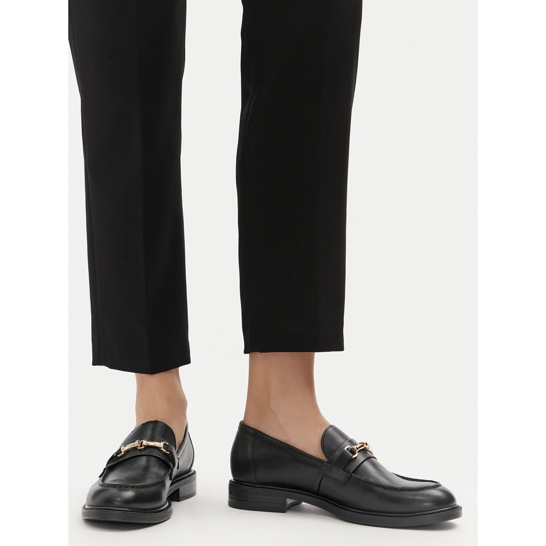 Vagabond Shoemakers лоуфъри с дебела подметка Amina 5801-001-20