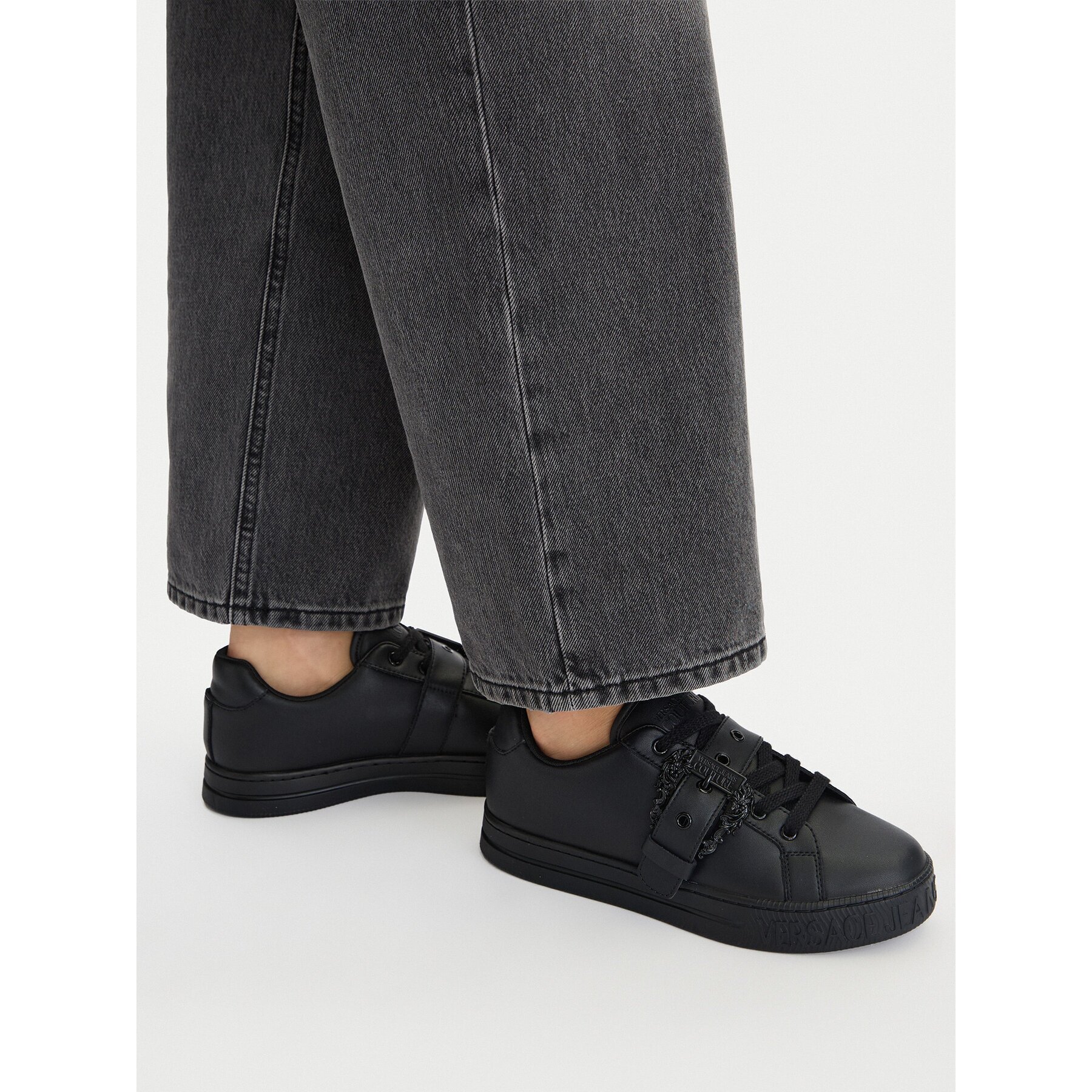 Versace Jeans Couture Сникърси 80VA3SK9 ZPB75 899
