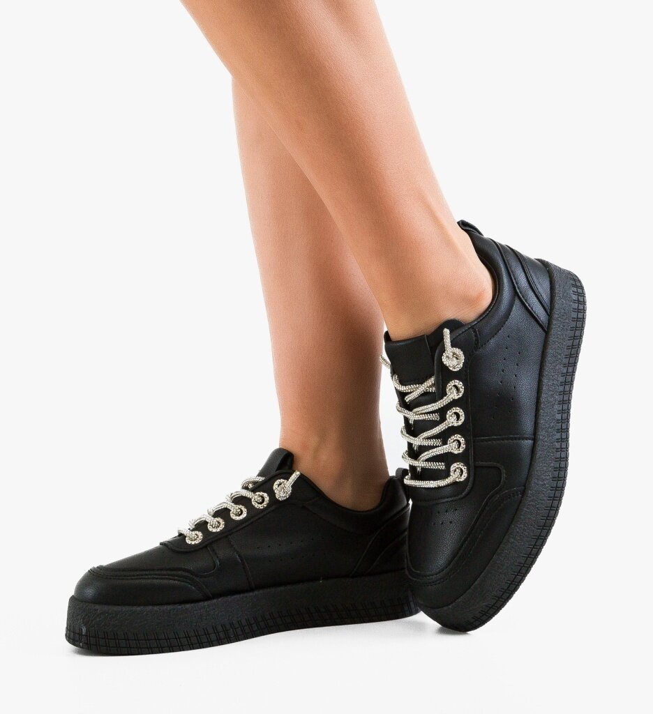 Maria Спортни Thea Черни