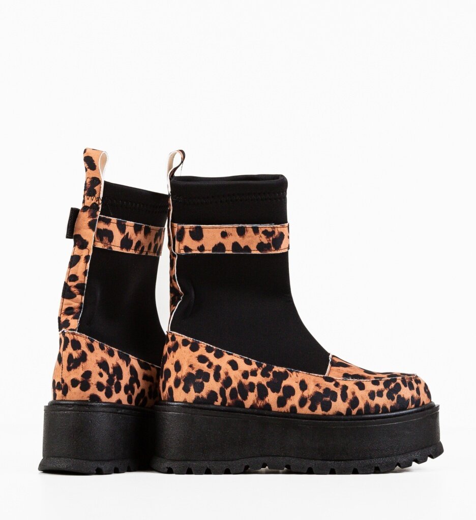 Wow Shoes Боти Azra Анимал принт