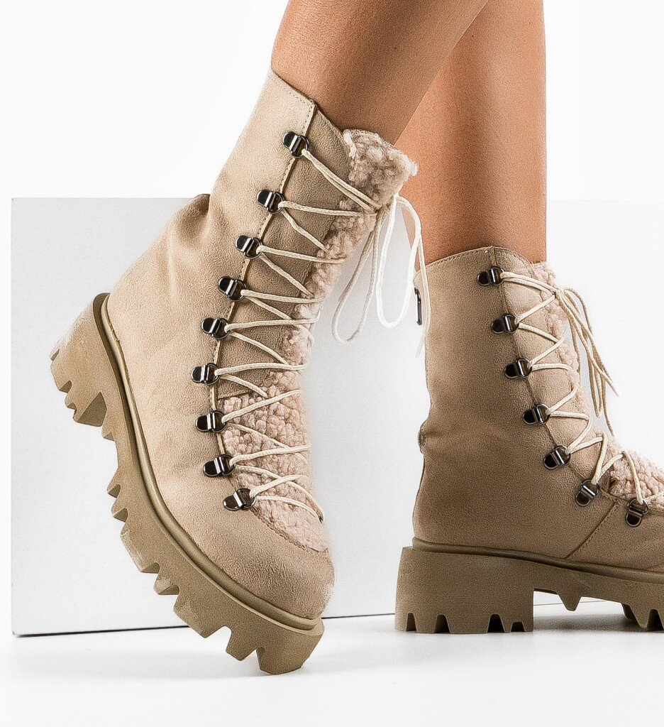 Wow Shoes Боти Bristot Бежов