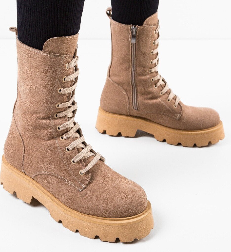 Wow Shoes Боти Darke Бежов