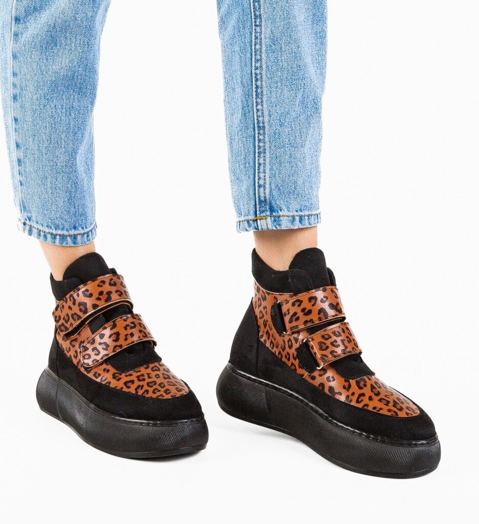 Wow Shoes Боти Hrago Анимал принт