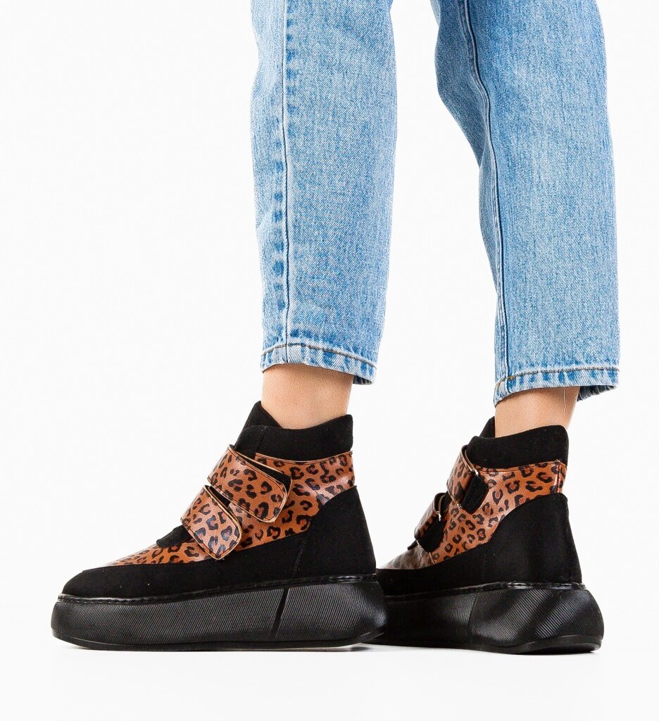 Wow Shoes Боти Hrago Анимал принт