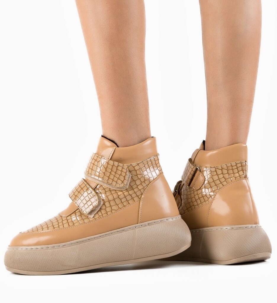 Wow Shoes Боти Hrago Бежов