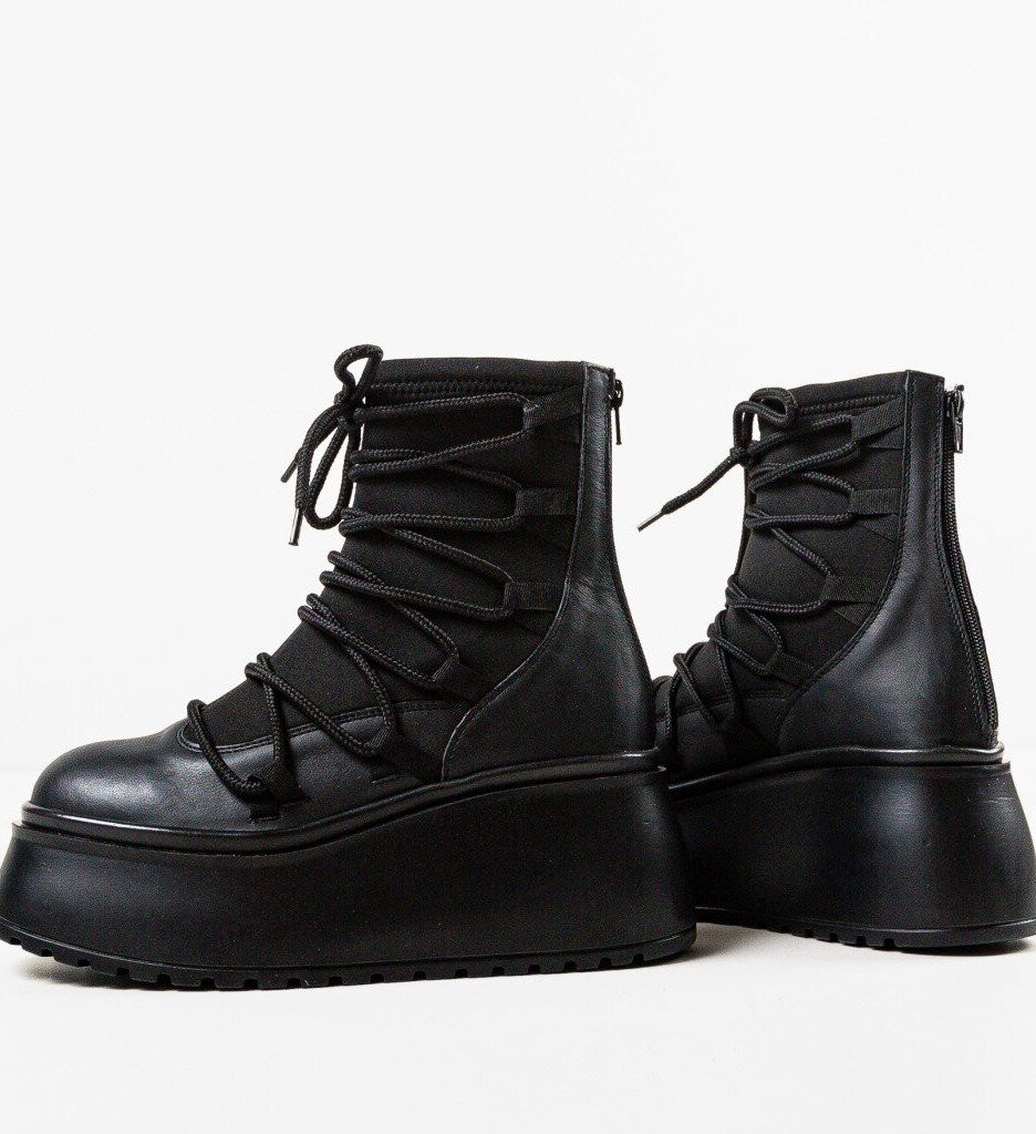 Wow Shoes Боти Kamom Черни