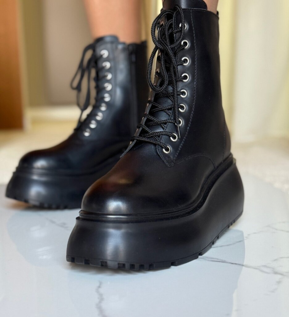 Wow Shoes Боти Mokan Черни