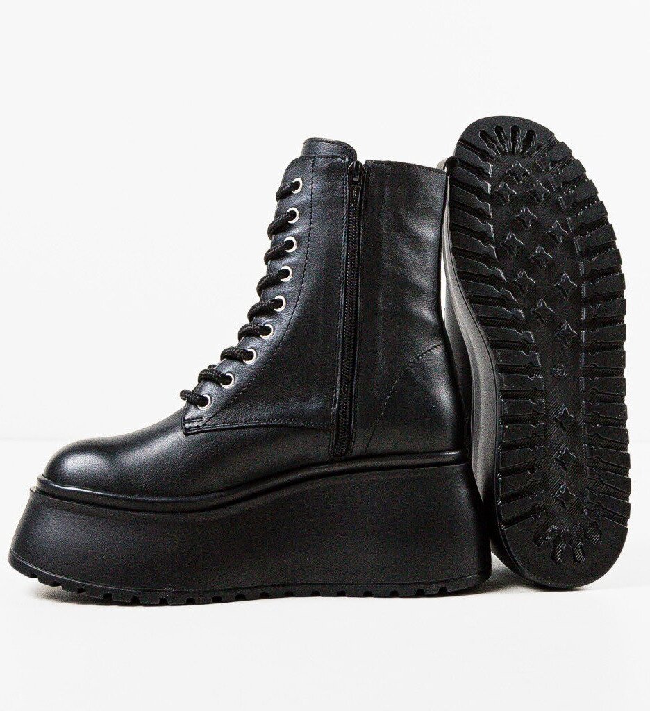 Wow Shoes Боти Mokan Черни