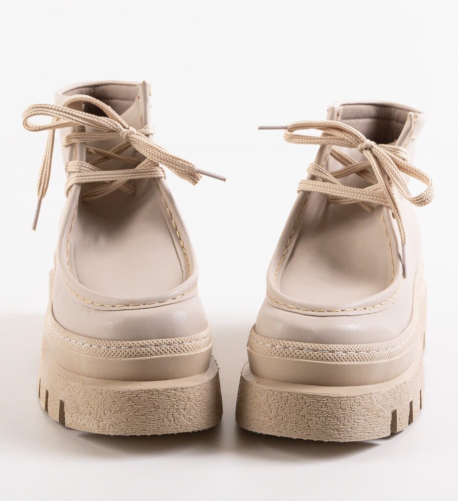 Wow Shoes Боти Pissa Бежов