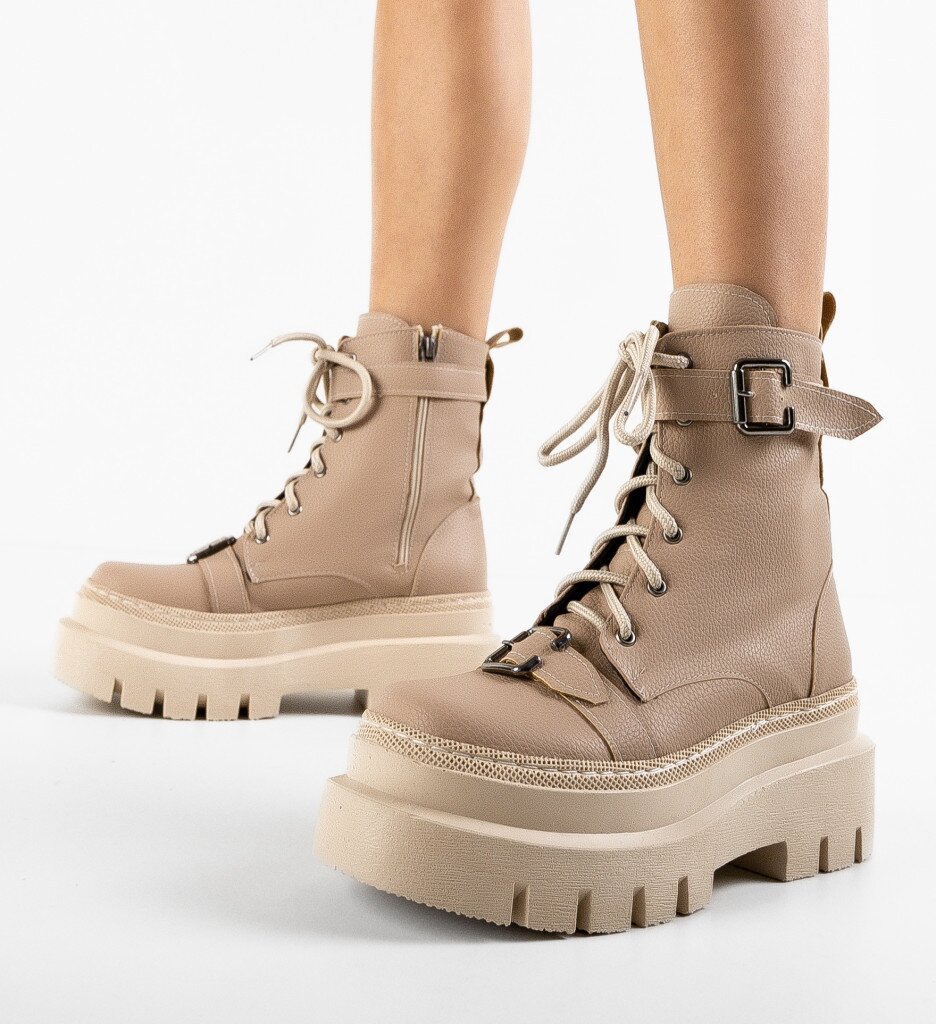 Wow Shoes Боти Sorcer Бежов
