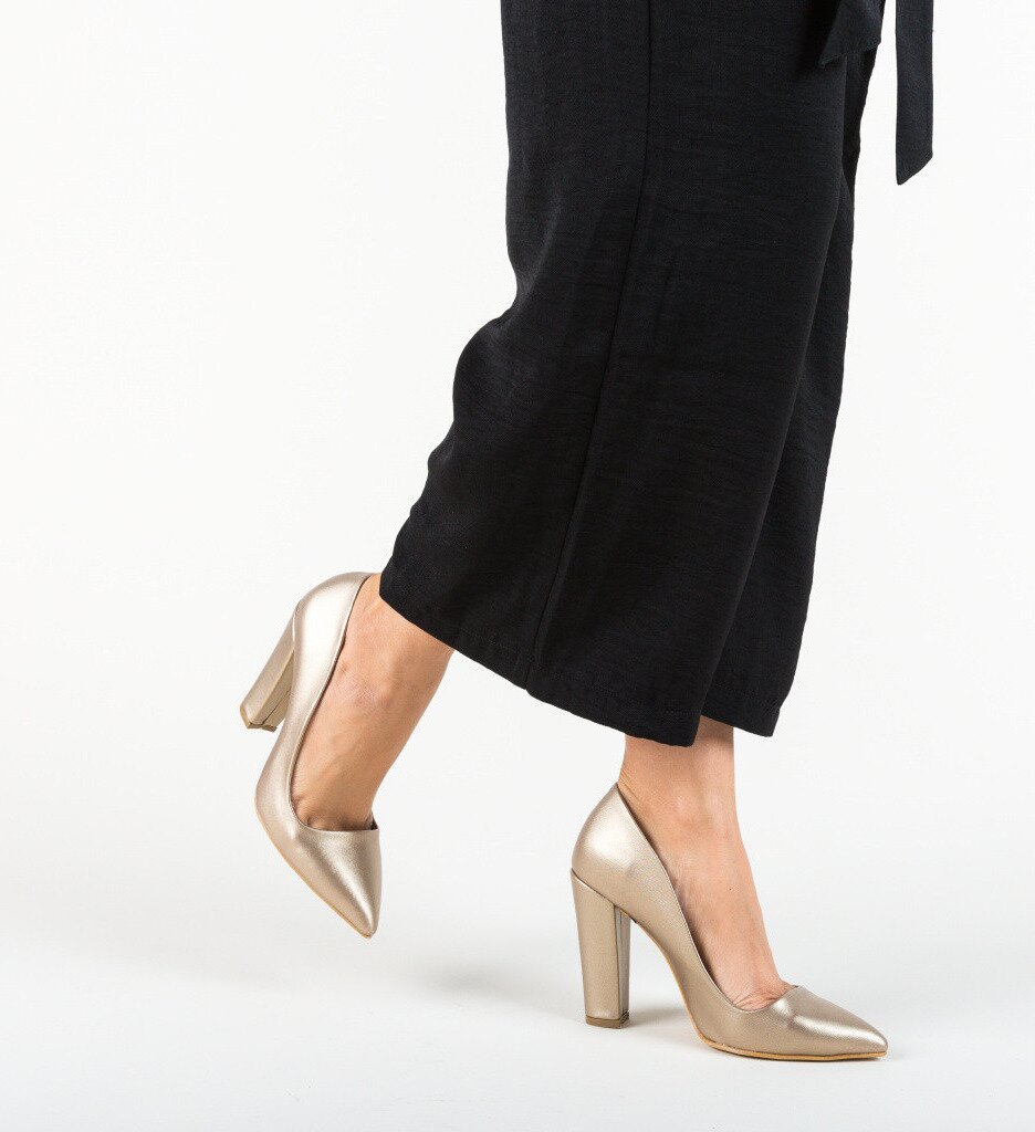 Wow Shoes Обувки Sunshine Златни