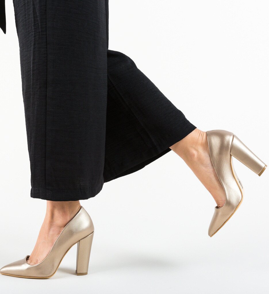 Wow Shoes Обувки Sunshine Златни