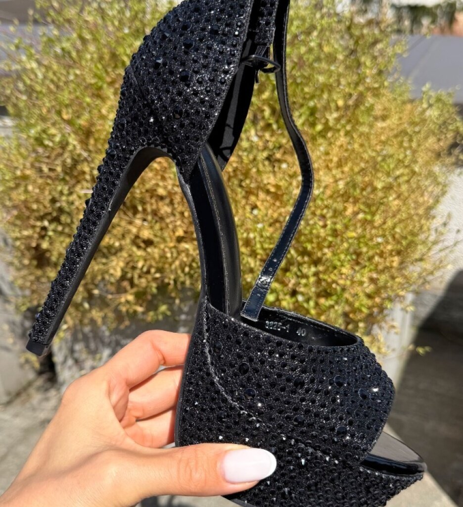 Wow Shoes Сандали на ток Ellaria Черни