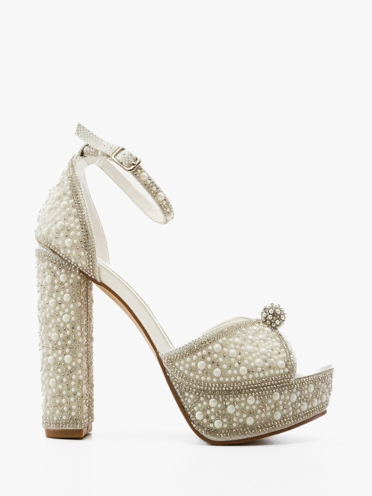 Wow Shoes Сандали на ток Gruyah Бели
