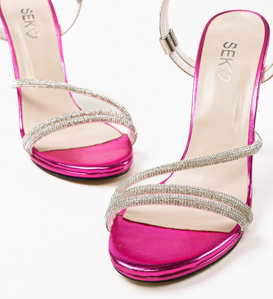 Wow Shoes Сандали на ток Gynn Фуксия