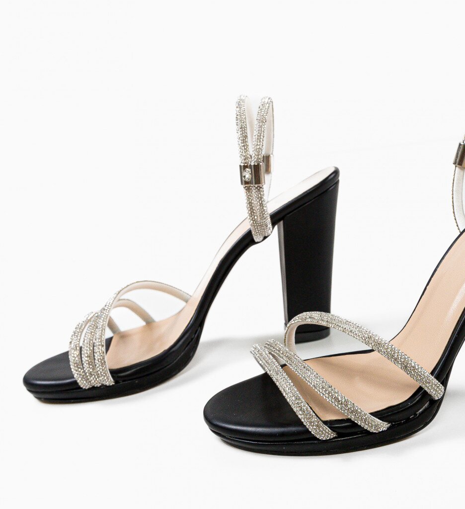 Wow Shoes Сандали на ток Gynnos Черни