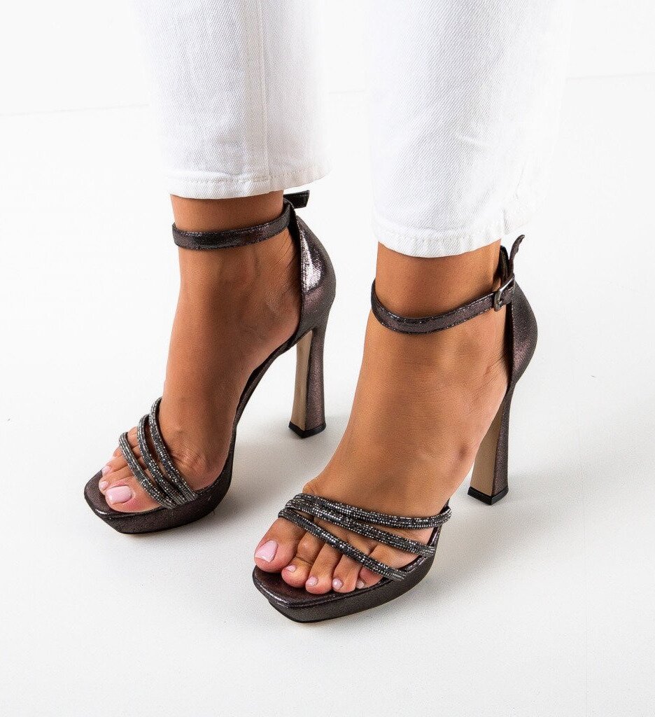 Wow Shoes Сандали на ток Hana Сив