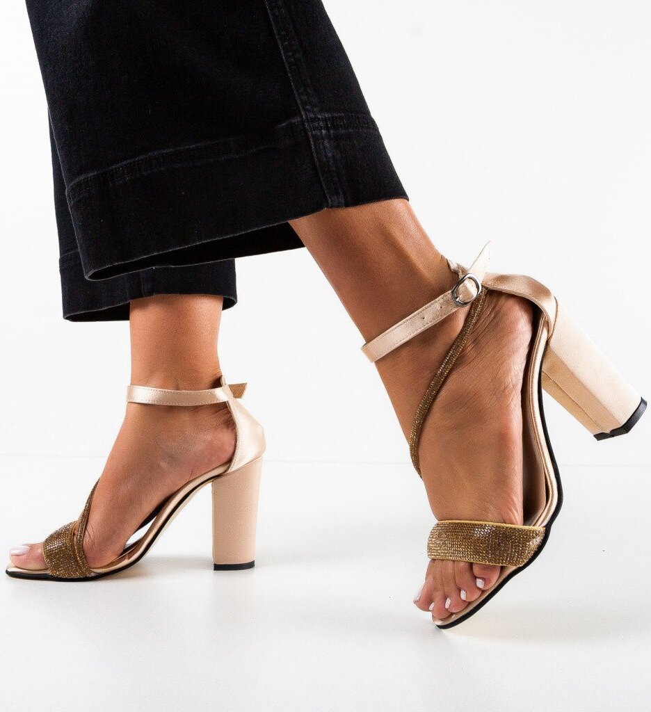 Wow Shoes Сандали на ток Heze Бежов